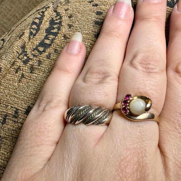 Vintage sterling silver ring. - Picture 10 of 12